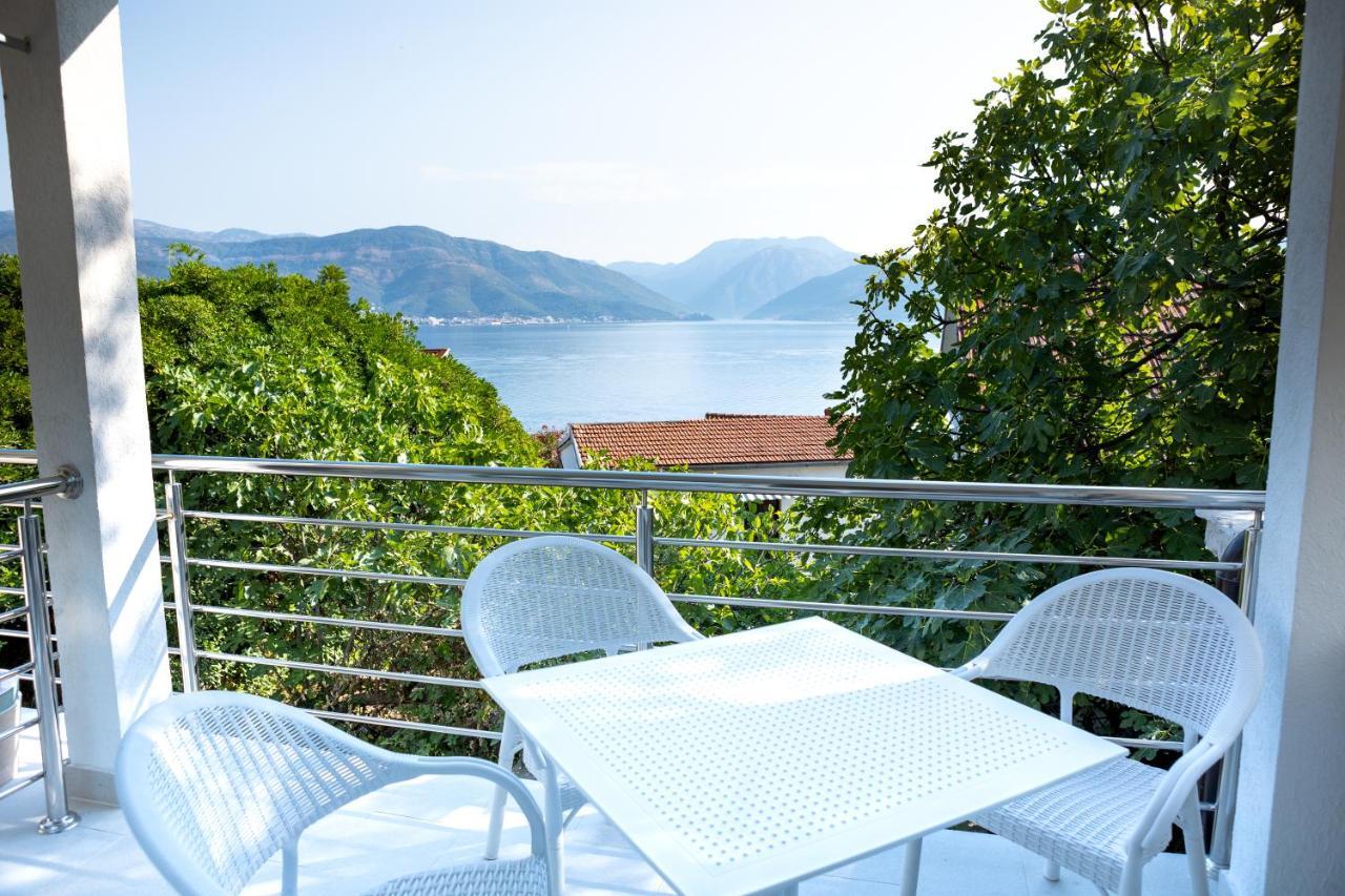 Boka 2 Apartman Krasići Kültér fotó