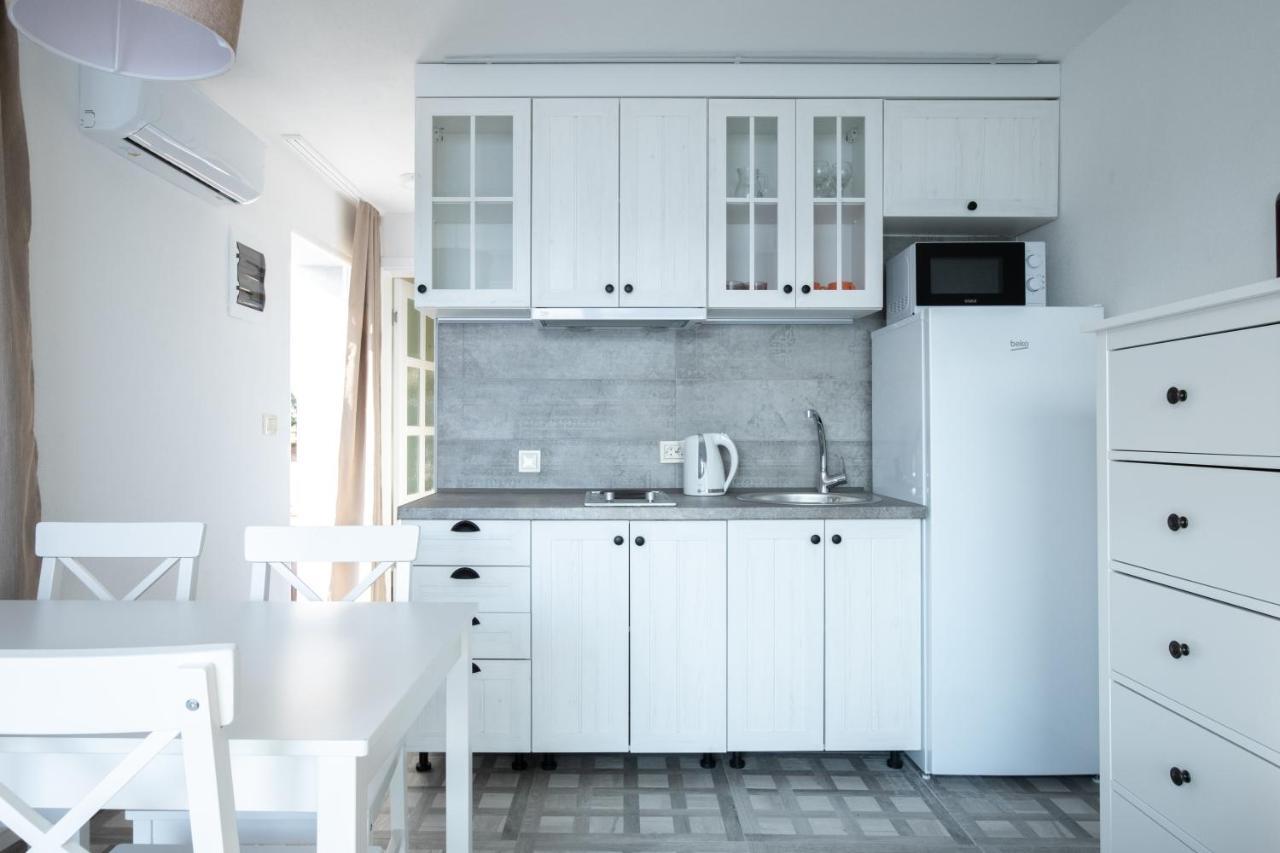 Boka 2 Apartman Krasići Kültér fotó