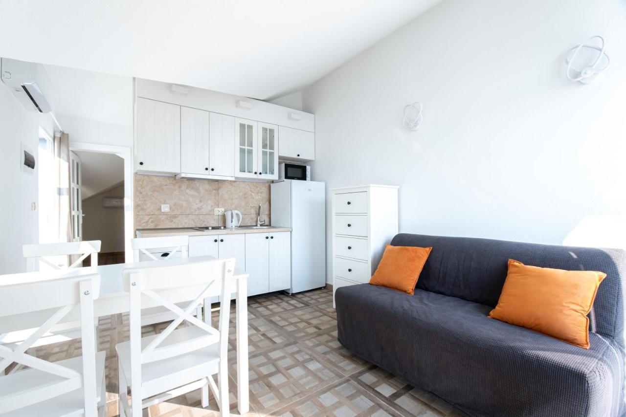 Boka 2 Apartman Krasići Kültér fotó