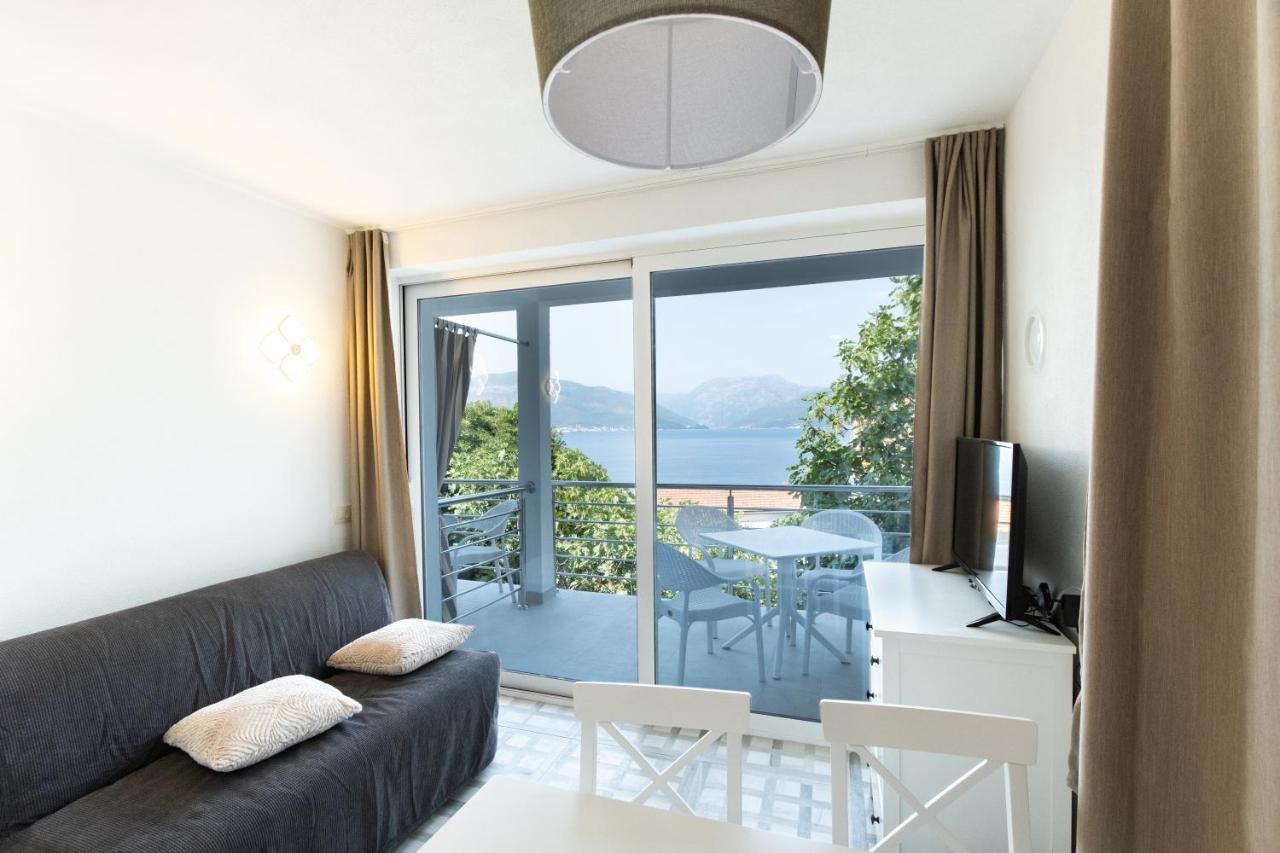 Boka 2 Apartman Krasići Kültér fotó